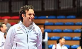 A seleção brasileira de vôlei feminino perdeu para a itália no último teste antes de estrear nos jogos olímpicos de tóquio. Minas Contrata Tecnico Italiano Para Comandar Volei Feminino Na Temporada 2017 18 Esportes Home