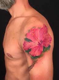 Surprisingly, the hawaiian flower tattoos are not just popular with females, many men are taken aback by this tropical flower and use it to show their softer side. Hibiscus Tattoos Meanings Tattoo Styles Ideas