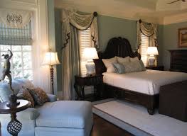 Metallic makeover bedrooms endearing hgtv master bedroom. 7 Refreshing Bedroom Makeover Ideas You Ll Dream About Traditional Bedroom Traditional Bedroom Design Traditional Master Bedroom