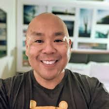 Efren Bose's Instagram, Twitter & Facebook