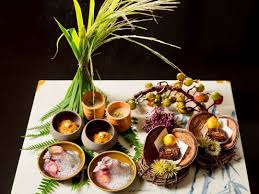 燈燈庵toutouan on instagram 台北燈々庵10月のお料理 昼夜一部の料理を抜粋 今月主題 蕭蕭梧葉送寒聲 江上秋風動客情 梧桐庭前落 秋色靜中生 坐看皎皎秋月 品味珍饈秋饌