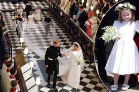La cérémonie religieuse se déroulera à la chapelle st george. La Petite Princesse Charlotte A Fait La Loi Au Mariage De Meghan Markle Et Du Prince Harry