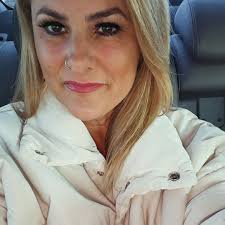 Where can I donate women's clothing in Jeffersonville?