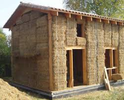 Este domo se está construyendo este verano en eslovaquia. Casas De Paja Construccion Sostenible Y Rentable