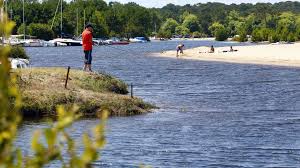 Nous avons hâte de pouvoir enfin vous accueillir. The Lakes Office De Tourisme Bisca Grands Lacs