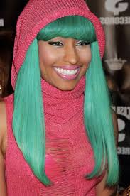 Nikki Minaj: Long green locks - Nikki-Minaj-green-hair