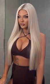 Elaine Victoria baby🔥 : rInfluencerNSFW