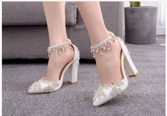Giày cưới cô dâu

