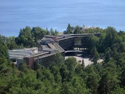 Jw marriott is an aspirational luxury brand that caters to an upmarket clientele. Scandic Hotels Wikipedia
