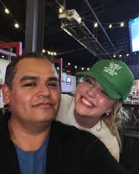 Nikole Kelly Hardison (@nikolekellyhardison) • Instagram photos and videos