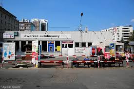 14 likes · 1 talking about this · 163 were here. Obskurny Dworzec Autobusowy Przy Ul Piotra Skargi Sprzedany Stanie Tu Biurowiec