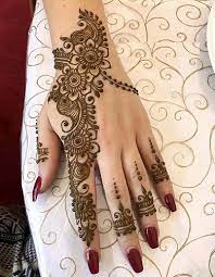 10 most alluring mehndi designs for raksha bandhan in 2021 henna art designs mehndi design images beautiful henna designs
