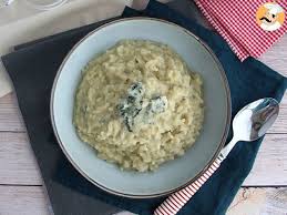 Risotto Au Roquefort Recette Ptitchef Recette Recette Recette Roquefort Recettes De Cuisine