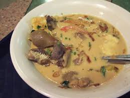 Mengapa masakan lezat ini dinamakan resep sop daging kambing lebih umum, bukan sop daging kambing yang lebih khusus, karena satu resep sop ini dapat dipakai untuk bagian daging kambing muda. Resep Masakan Bumbu Seribu Sop Kaki Kambing Kuah Susu