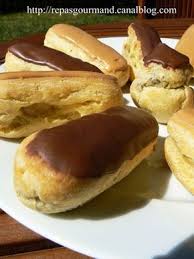 Eclairs Au Chocolat Ou Au Cafe La Recette Eclair Au Chocolat Recette Eclair Au Chocolat Alimentation