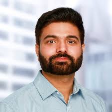 Incredibly proud of a side project that has turned impactful over the past  year+. Last May I met Shaquille Roberts another avid runner, keen to build  community around running in the Bronx