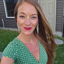 I'm seeking a government phone service. Willing to apply online but not  sure which service to use. Which one gets good enough signal outside of  ada. Maybe in Asher or byars area. |