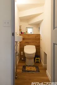 surfer s house in 神戸 カリフォルニア工務店 トイレ おしゃれ トイレのデザイン トイレ インテリア