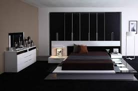Select which pieces you think would go best with your new bed and create a new space or you can update your current bedroom with high quality furniture to complete the look. Modern Luxury Bedroom Set Bedroom Set Up
