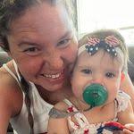 Leann Thacker's Instagram, Twitter & Facebook