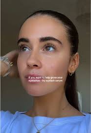 Natural Eyelash Growth Tips for Fuller Lashes