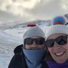 4WDing and camping in the snow with friends