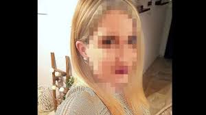 Η αρχαία αγορά στην αθήνα είναι κάτω από την ακρόπολη. Epi8esh Me Bitrioli Sthn Kalli8ea Den 3erw Poios H8ele Na Kanei Kako Sto Koritsaki Moy Leei O Pateras Ths 34xronhs