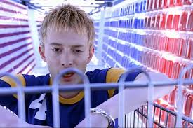 On this day in 1995, Radiohead released "Fake Plastic Trees"