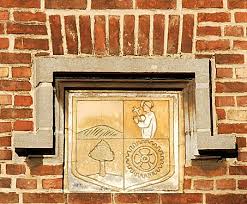 Données statistiques multiples compilées par l'iweps : Court Saint Etienne Wikipedia