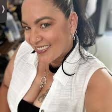 Yanira Gonzalez Berrios (@yaniragonzalezber)