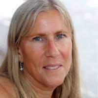 2700+ "Julia Julie" profiles