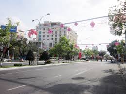 Đi nhà hàng du thuyền cần thơ sẽ không tính phí cho du khách lên thuyền đâu, vì hầu như khách lên đây để ăn uống là chính. Ninh Kiá»u Wikipedia Tiáº¿ng Viá»‡t