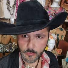 Danilo Argueta's Instagram, Twitter & Facebook