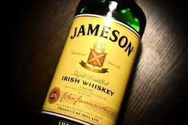 pin by kayla mizer on slauncha jameson irish whiskey irish whiskey jameson whiskey