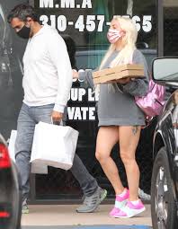 Lady gaga is head over heels for her new man. Lady Gaga Went Pantsless For Takeout With Michael Polansky