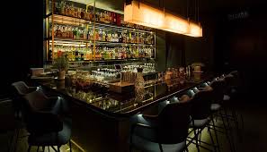 Daniel wong kullanıcısına petaling jaya, malaysia konumunda size yerel rehberlik yapmasını teklif etmek ister misiniz? Hidden Bar In Kuala Lumpur Malaysia Speakeasy Three X Co Opens At Bangsar Shopping Centre