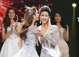 Nhưng nhiều người vẫn cho rằng h'hen niê có thể làm được nhiều hơn thế nếu thuận lợi trả lời câu hỏi trong phần thi ứng xử. Top 5 Hoa Háº­u Hoan VÅ© 2018 Cá»§a H Hen Nie Va Hanh Trinh Lá»‹ch Sá»­ Cho Nhan Sáº¯c Viá»‡t