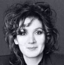 Sara Dell'Onze contact