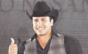 O simplemente julión álvarez, es un cantante y compositor. Julion Ya No Quiere Que Lo Llamen El Rey