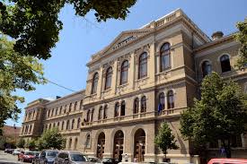 Cei care nu au prins un loc fara plata, mai au o sansa la sesiunea din toamna. Admitere Ubb NumÄƒrul CandidaÈ›ilor Este Mai Mare Decat Anul Trecut Iar Inscrierile Nu S Au Incheiat Ebs Radio