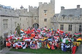 O tamanho compacto do país de gales guarda muitas belezas singulares. Diversity And Cultural Curiosity Are Very Important Attributes To Me And Mccombs This Picture Is Of My High School In Wales The United World College Of The