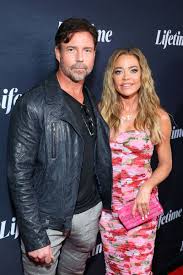 Denise Richards accuses estranged husband Aaron Phypers of threatening to  kill her: report