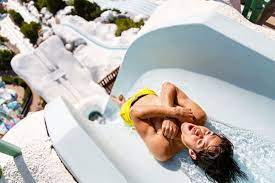 Disney S Blizzard Beach Waterpark Disney Discount Tickets Crowds Hours