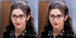 You love her with 🤔🤗❤️ Anuj 🙄❤️ Vanraj 🤨🥱🏃