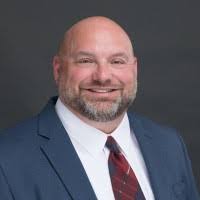 200+ perfiles de «Crowder»