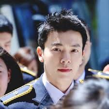 Ratih Hastuti (@ratihvabiola)