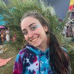 Katie Sipes's Instagram, Twitter & Facebook