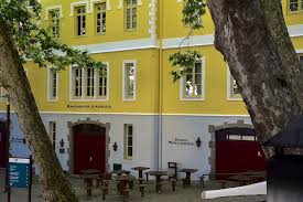 Sign in to xtream support. Villa Termal Monchique Central Suites Apartments Member Of Unlock Hotels In Monchique Hotel Rates Reviews On Orbitz
