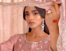 Wajid Shaikh Prosjekter :: Photos, videos, logos, illustrations and  branding :: Behance