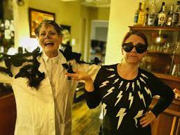 Schitt S Creek Halloween Costumes Moira The Crows Have Eyes 3 The Crowening And David Rose Women Fashion David Rose